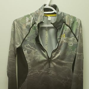 Under armour base layer/ running shirt